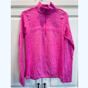 Nike Element Women’s Pink 1/2-Zip Running Top size small